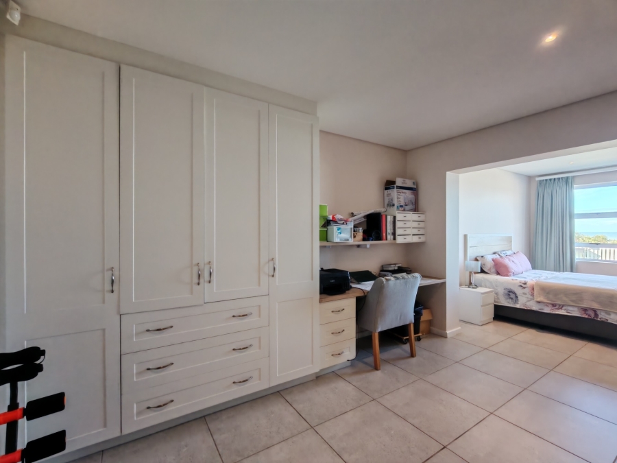3 Bedroom Property for Sale in Cannon Rocks Eastern Cape
